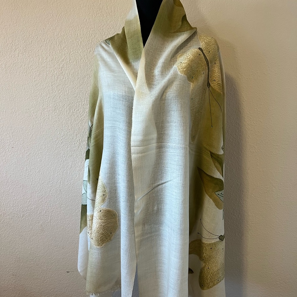 Elegant Floral Butterfly Women's Scarf